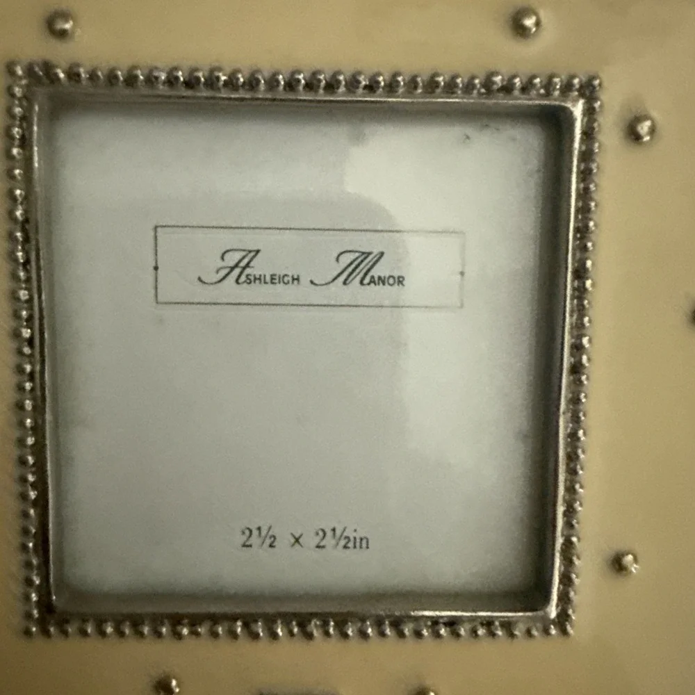 Ashleigh Manor 2.5